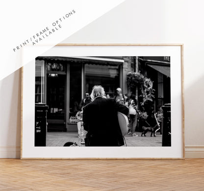 Street Performer Black and White Photography Print - Hampshire Photography Prints - Wall Art -  Frame and Canvas Options - Landscape  - UK