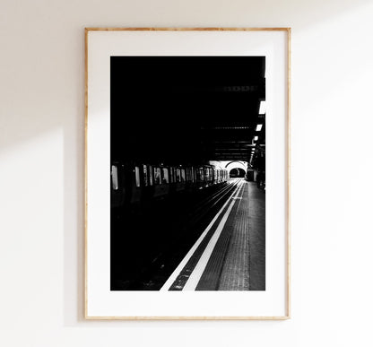 London Underground Print - London Photography Print - Fine Art Photography - London Print - Poster - Wall Art - Black and White - Modern