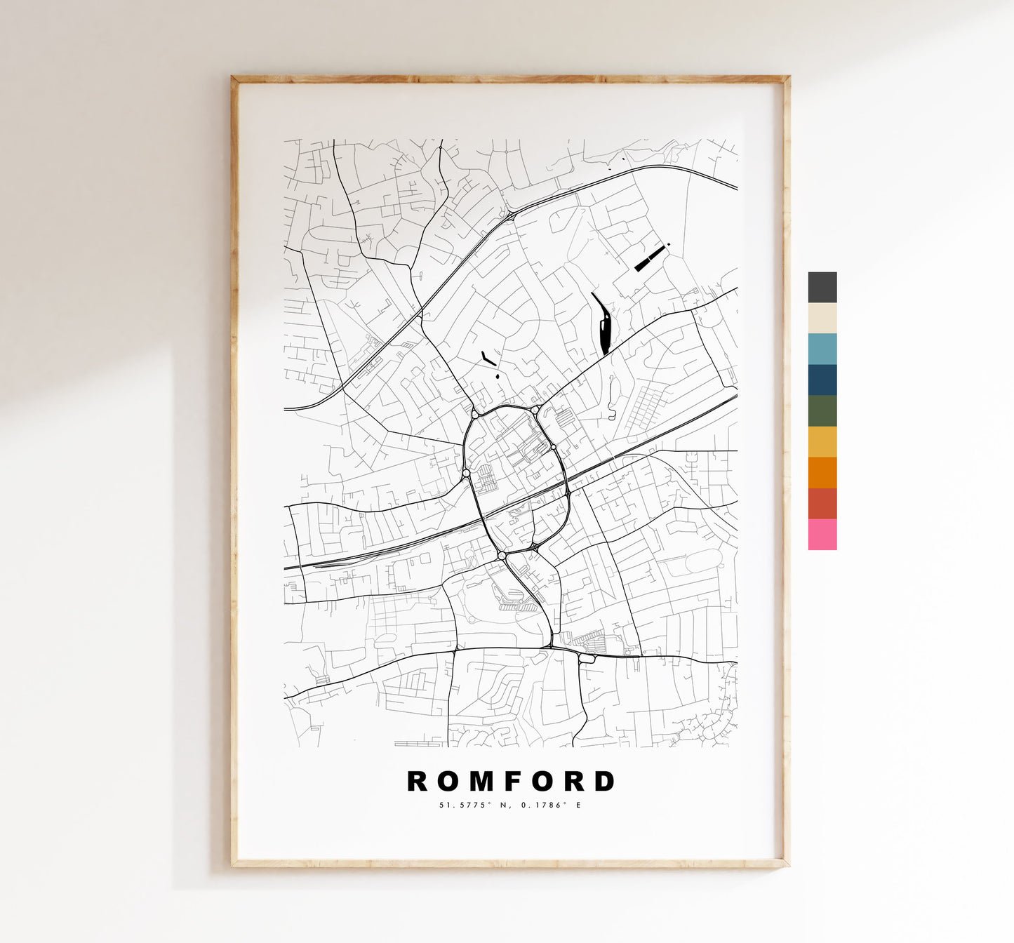 Romford Map Print - Minimalist City Map Poster - Map Art - London, UK - Romford Print - Romford Poster - Different Colours Available