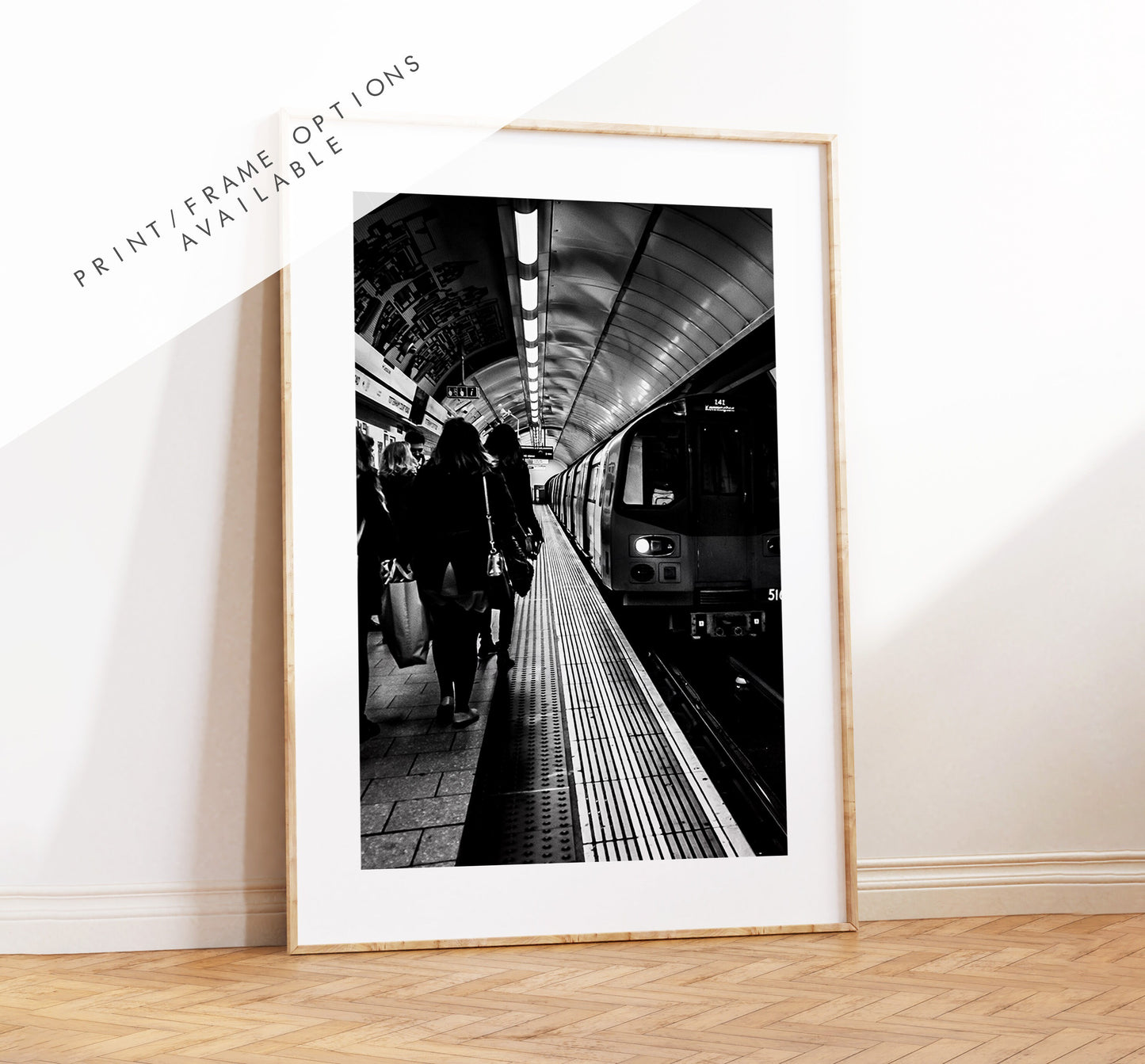 London Photography - Print - Fine Art Photography - London Print - Poster - Wall Art - London Underground - London Underground Print - Mono